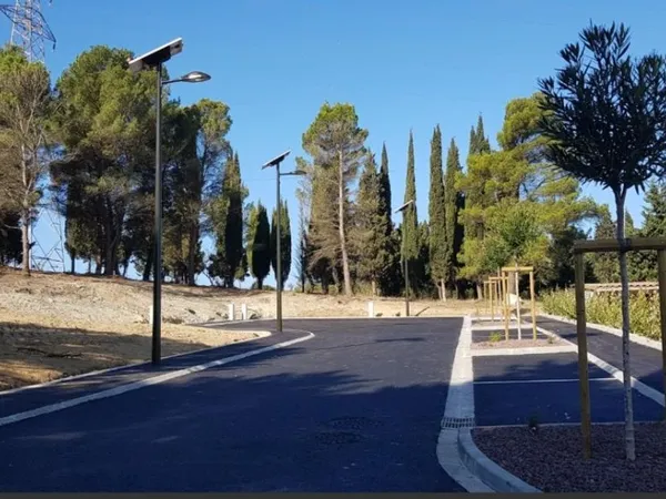 Terrain 850 m² 