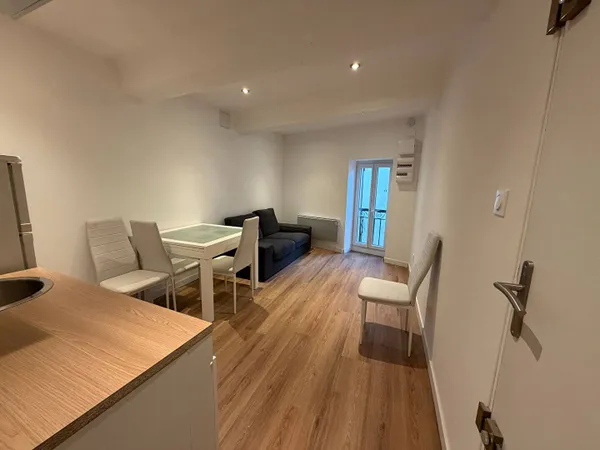 Appartement 2 pièces 28 m² 