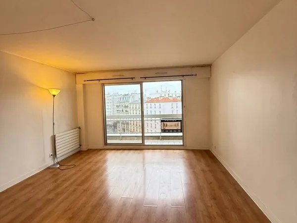 Appartement 1 pièce 29 m² 