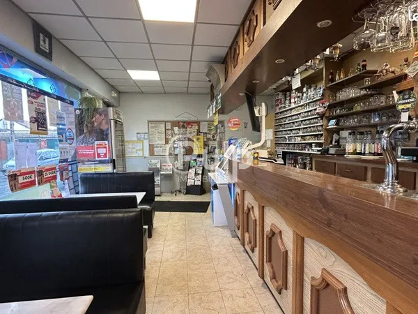 Commerce bar, tabac, PMU 85 m² 