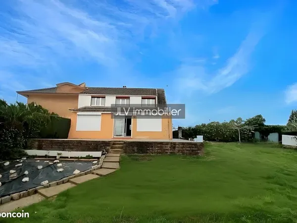 Maison 6 pièces 123 m² 