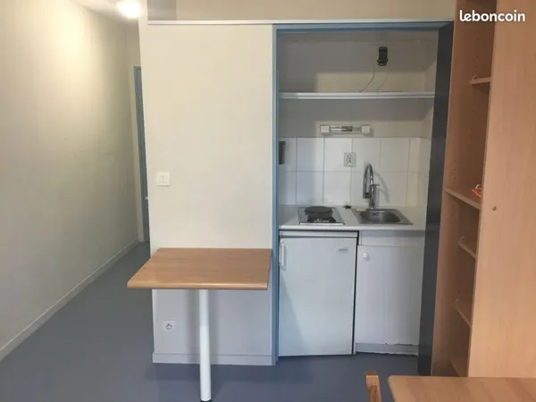 Appartement Location Rennes 1p 17m² 450€