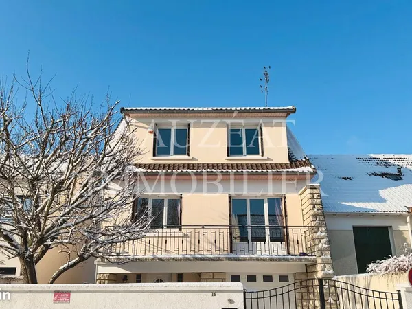 Propriété 6 pièces 108 m² 