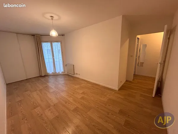 Appartement 2 pièces 35 m² 