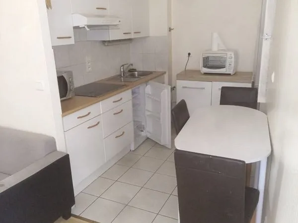 Appartement F2 à louer 