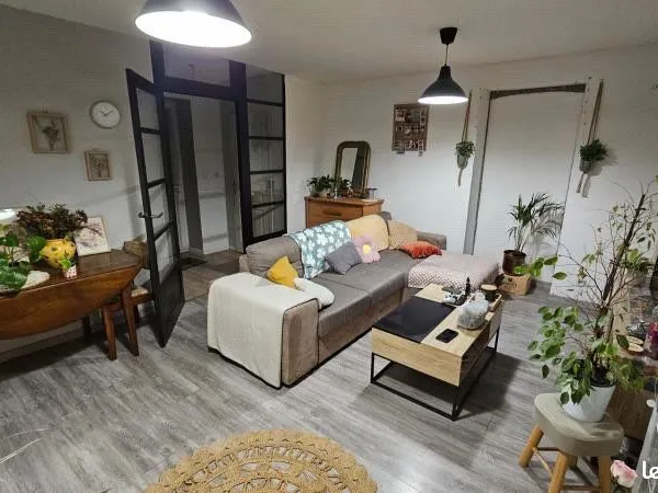 Appartement T3 66m2 centre Montceau les mines 