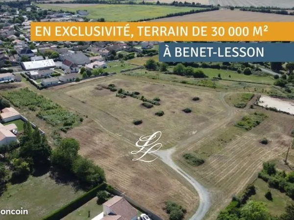Terrain 30117 m² 