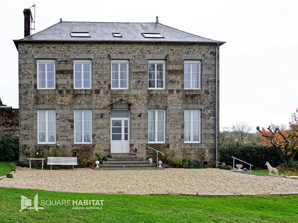 Maison 8 pièces 165 m² 