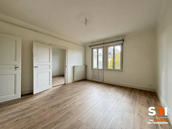 SCHILTIGHEIM - T3/63M² AVEC BALCON ET CAVE - SCHILTIGHEIM 