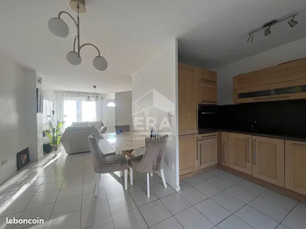 Appartement 4 pièces 74 m² 
