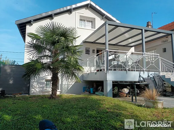 Maison 5 pièces 160 m² 