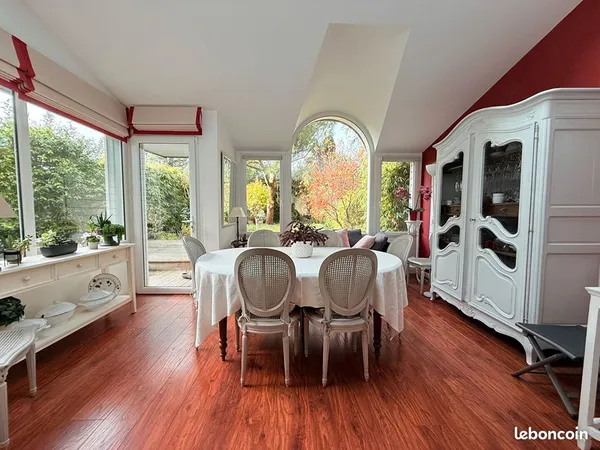Maison 5 pièces 160 m² 