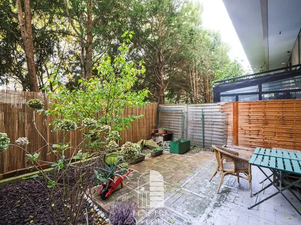 Duplex 4 pièces 77 m² 