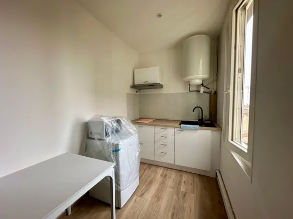 Appartement 1 pièce 17 m² 