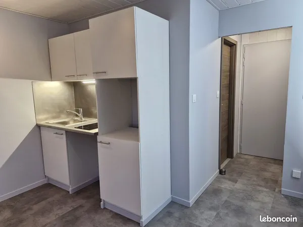 Studio de 21 m² entièrement refait à neuf 