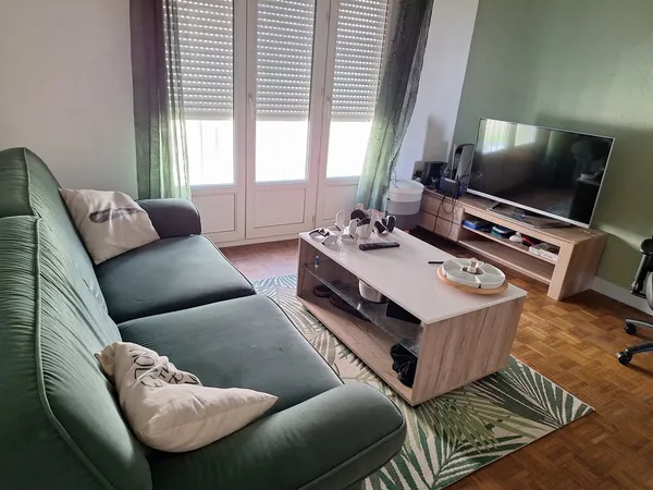 Chambre meublée 