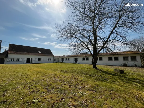Propriété 7 pièces 171 m² 