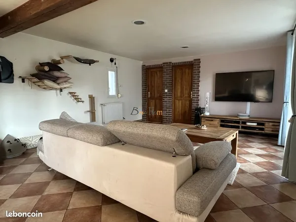 Maison 5 pièces 158 m² 