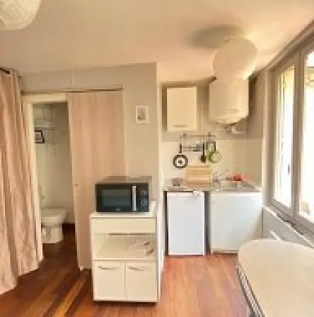 Appartement 1 pièce 10 m² 