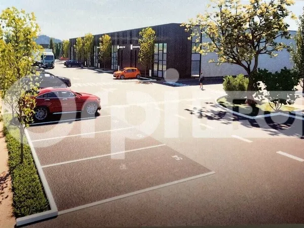 Local d'activité 277 m² 