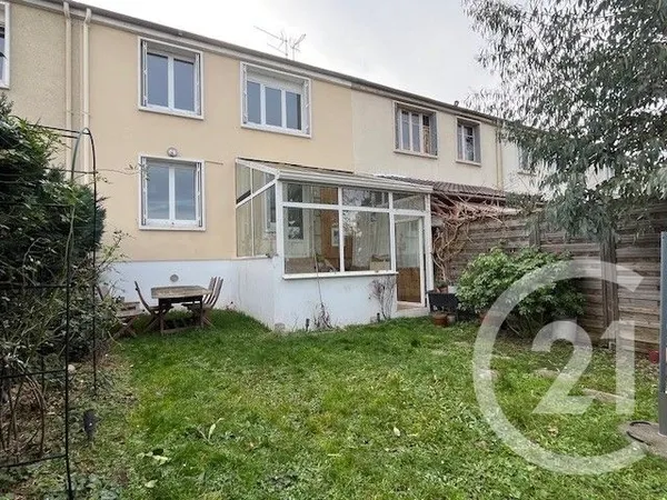 Maison 6 pièces 90 m² 
