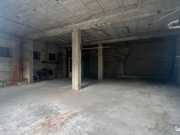 Entrepôt 100m² à louer 