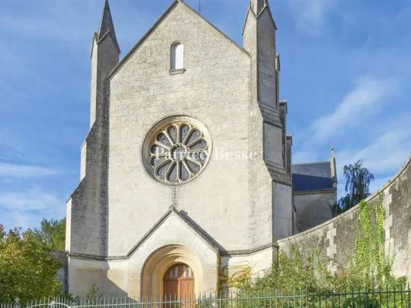 Maison 2 pièces 352 m² 