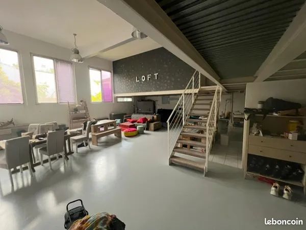 Coloc à 3 dans loft Californien 193m2 