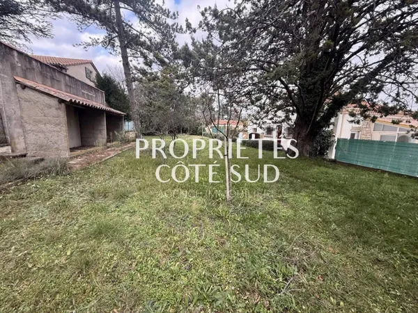 Terrain constructible 473 m² 