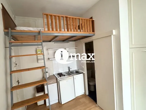 Studio 1 pièce 13 m² 