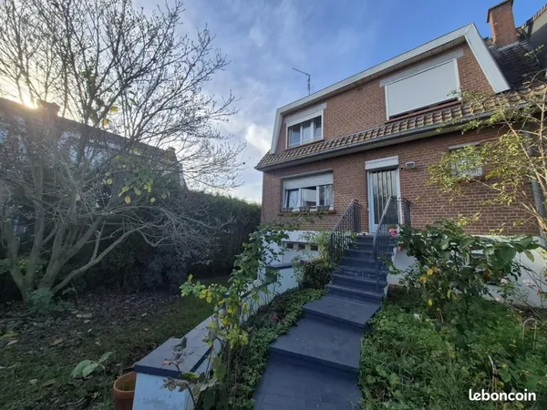 Maison 4 pièces 82 m² 