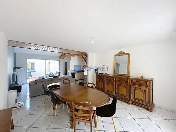 Maison 4 pièces 122 m² 