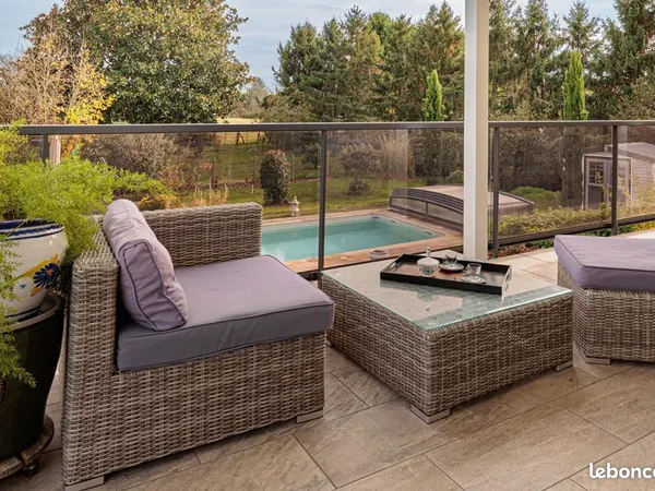 Maison 6 pièces 185 m² 
