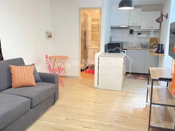 Studio 1 pièce 20 m² 