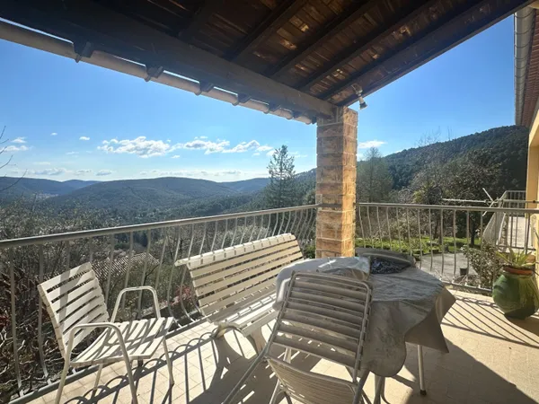 Maison 5 pièces 122 m² 