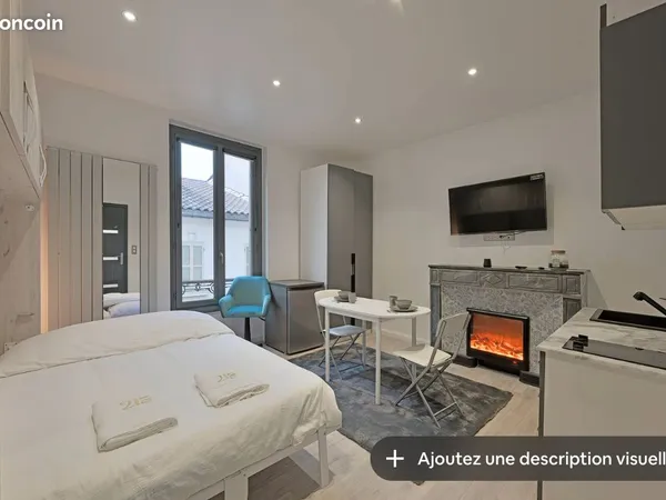 Studio lumineux - 25,7 m² - Avignon intra-muros - 613 CC 