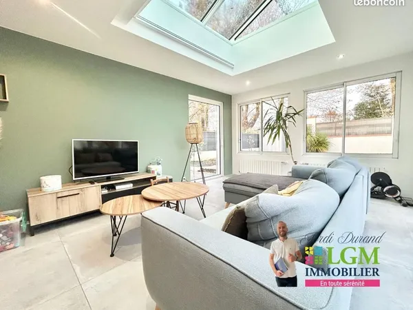 Maison 5 pièces 107 m² 