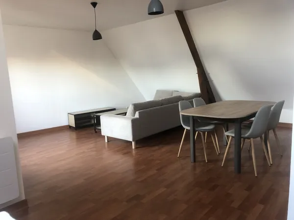 APPARTEMENT T2 DE 53 m2 
