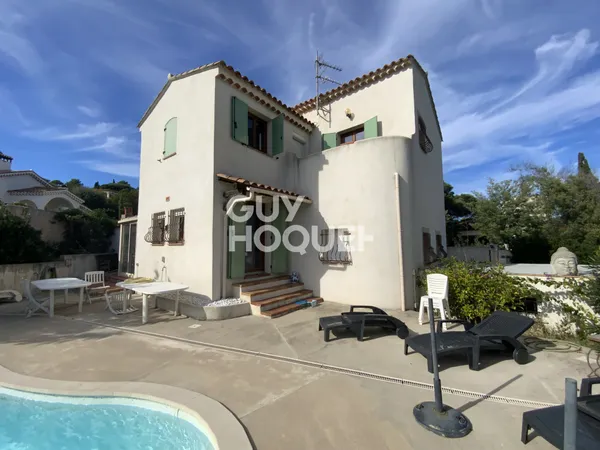 MAISON À VENDRE DE 5 PIÈCES DE 116,50 M² 