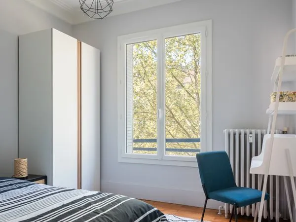 Magnifique Chambre dans Colocation, Appartement neuf, Centre ville 
