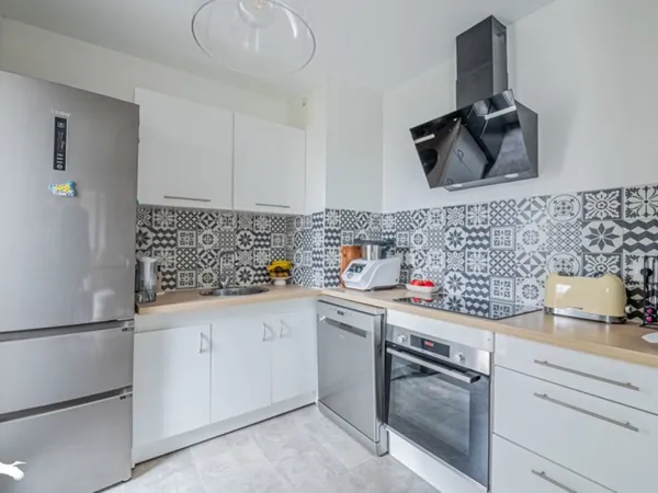 Appartement de 4 pièces principales 