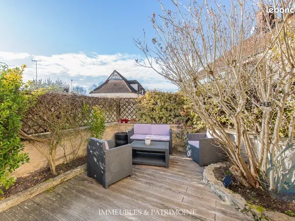 Maison 6 pièces 194 m² 