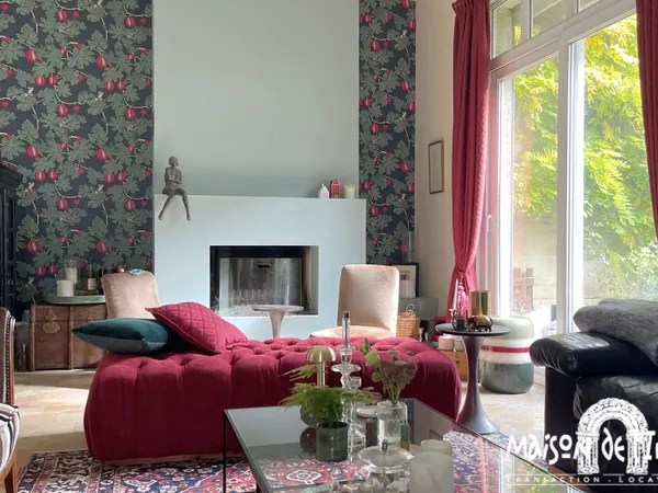 A vendre au coeur du centre-ville de COGNAC - Maison de charm 