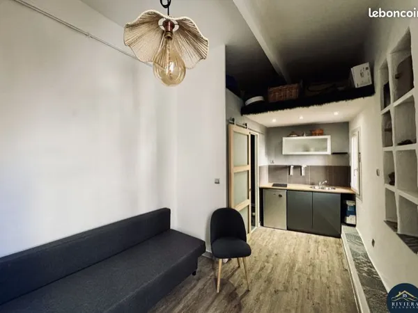 Beau studion meublé Centre Aix 