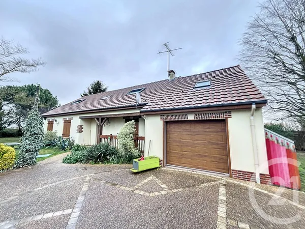 Maison 8 pièces 144 m² 