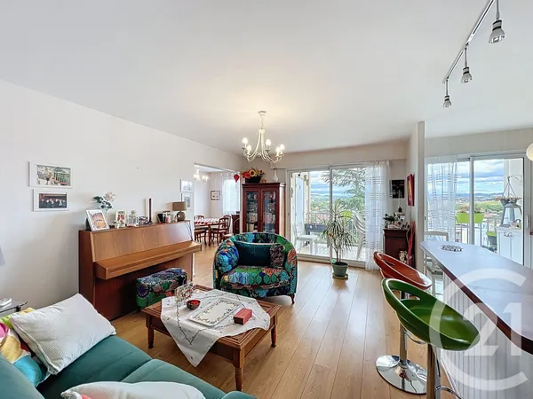 Appartement 5 pièces 91 m² 