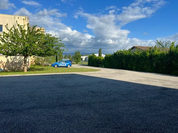 Local industriel 266 m² 