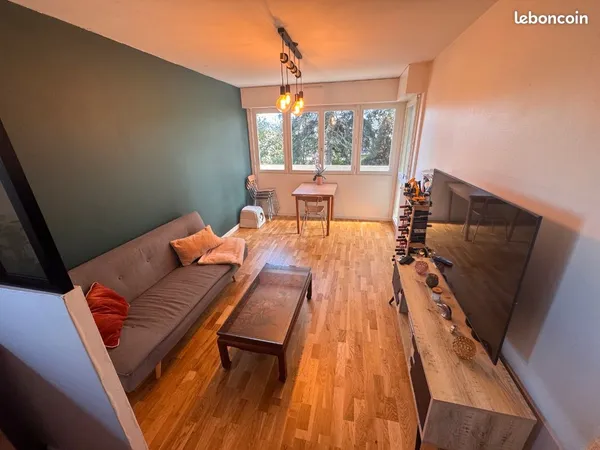 A vendre - T2 40m2 avec balcon et box fermé - Rennes (Nord Saint-Martin) 