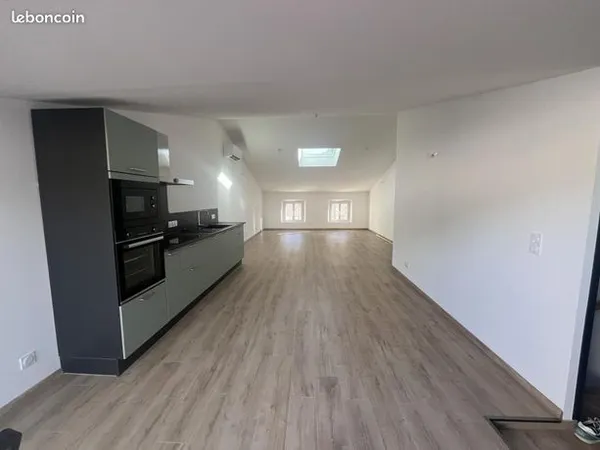 Appartement 4 pièces 96 m² 