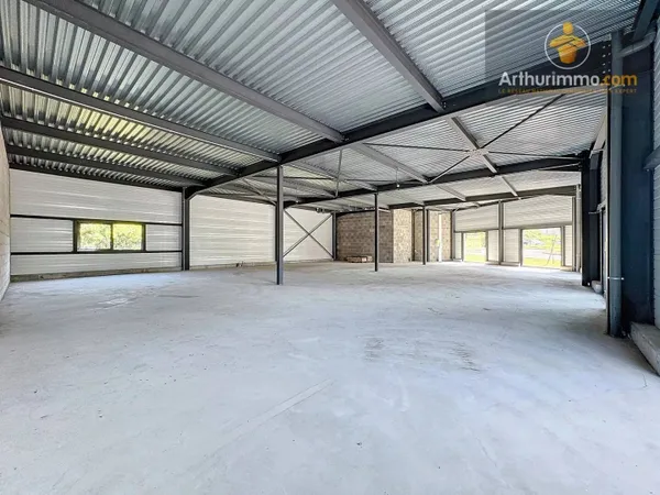 Boutique 1 pièce 291 m² 